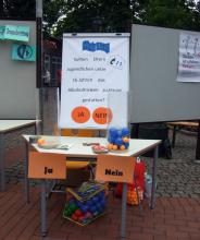 Informationsstand der SaM’s beim Aktionstag in Neuenkirchen (Meinungsumfrage) "